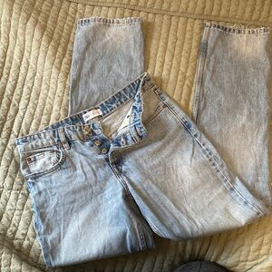 Zara low rise light wash blue jeans straight leg